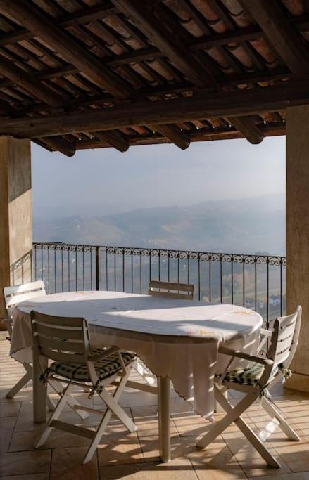 Sky & Vineyards - Melograno - Apartment La Morra Ngoại thất bức ảnh